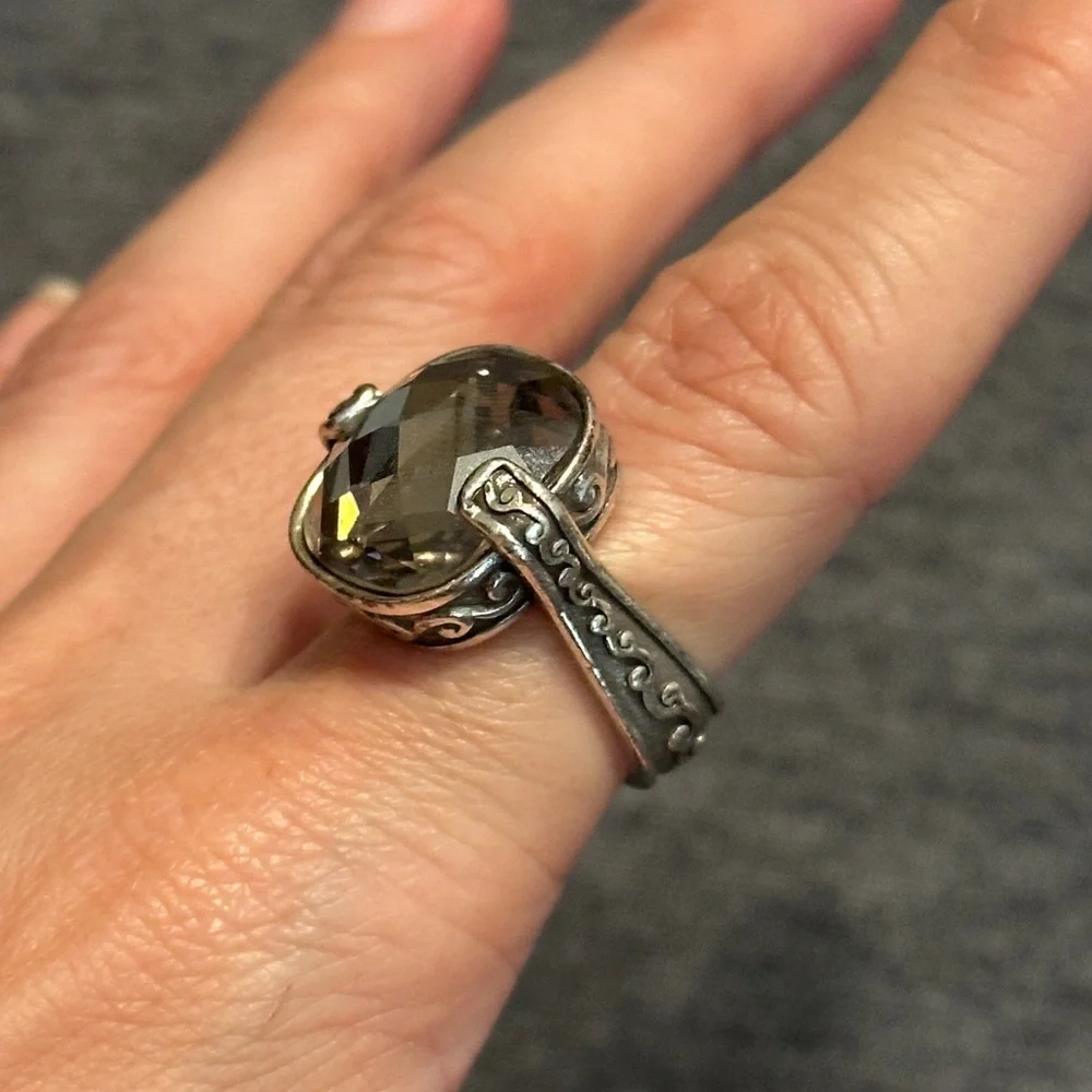Brighton Square Smoky Quartz Gem Silver Cocktail Ring w Decorative Design, Sz 7 - Picture 3 of 10